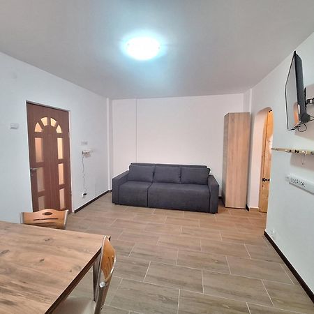 Ferienwohnung L.M. Sulina Exterior foto